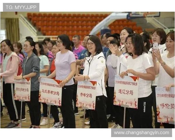 刘丽专访：从青涩少女到排球明星的成长之路与心路历程回顾